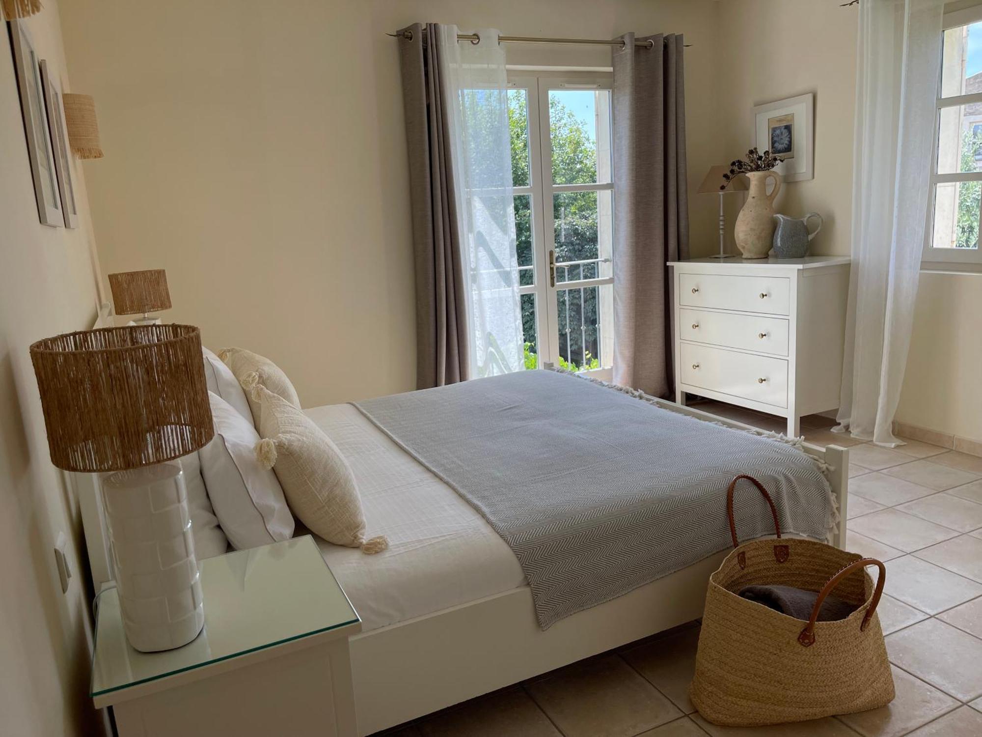 La Villa Baronnette Cabrieres-d'Avignon ภายนอก รูปภาพ